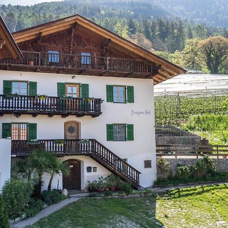 Ferienwohnung Brunjaunhof Schenna Luaran gambar