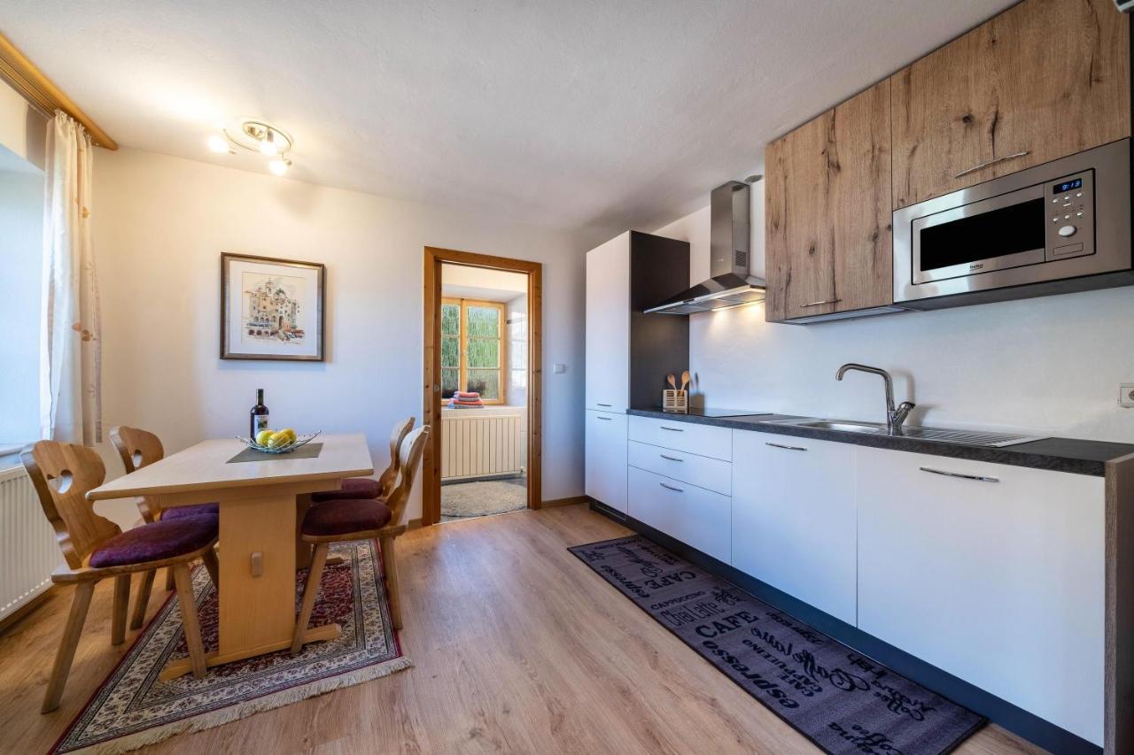 Ferienwohnung Brunjaunhof Schenna Luaran gambar