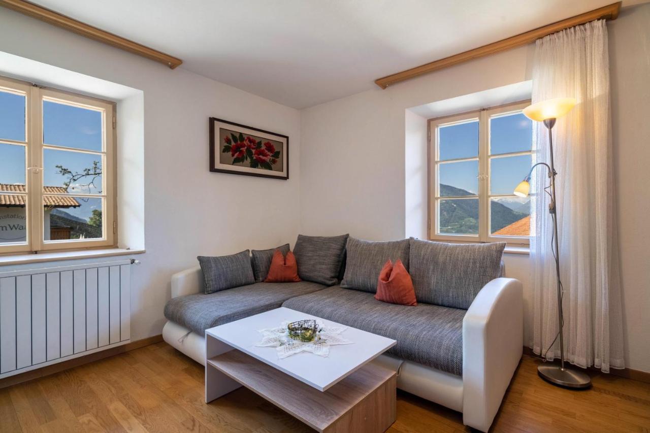 Ferienwohnung Brunjaunhof Schenna Luaran gambar