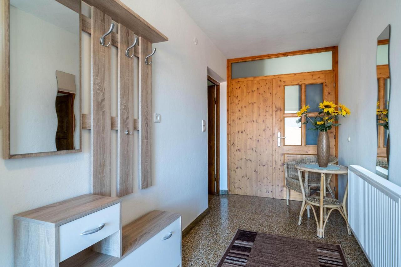 Ferienwohnung Brunjaunhof Schenna Luaran gambar